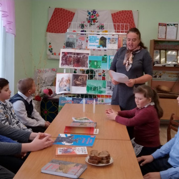 Патриотический час «Страницы блокадного Ленинграда» (с. Денискино)