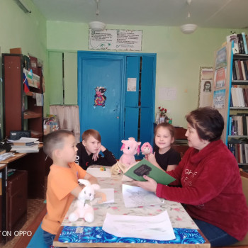 Громкие чтения сказки «Алёнушкины сказки» (с. Новояушево)